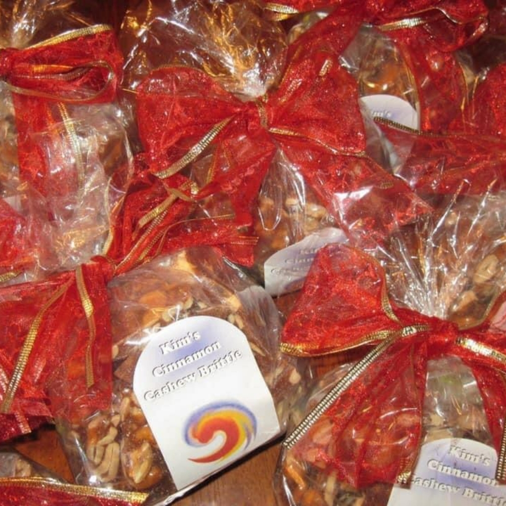 Kim's Cinnamon Cashew Brittle 2 pounds - Picture 3 of 12